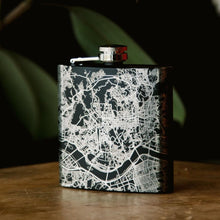 Load image into Gallery viewer, Stowe - Vermont Map Hip Flask in Matte Black